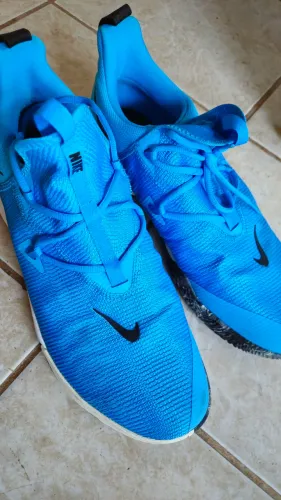 Tenis nike rebalance