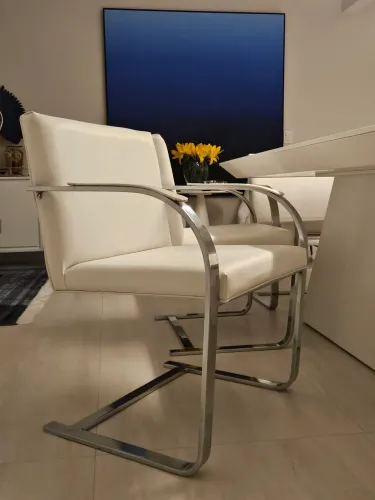 06 Cadeiras Brno em Inox e Courino Branco