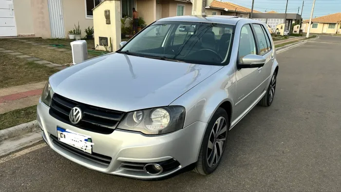 Volkswagen Golf Sportline 1.6 MI Total Flex 8V 4P 2014