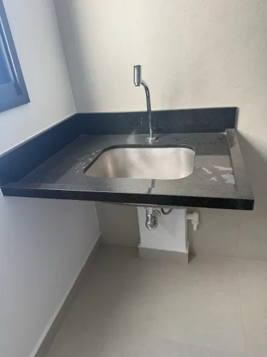Tanque de Inox Tramontina com Bancada de Granito - Novo - Retirado de Apartamento