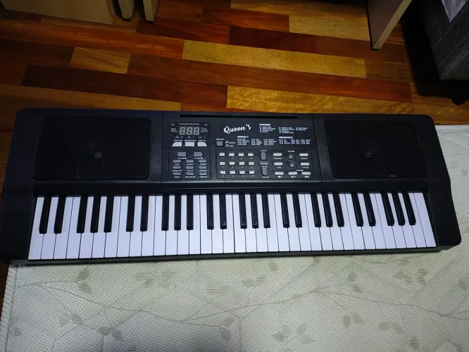Teclado Queen's 61 teclas