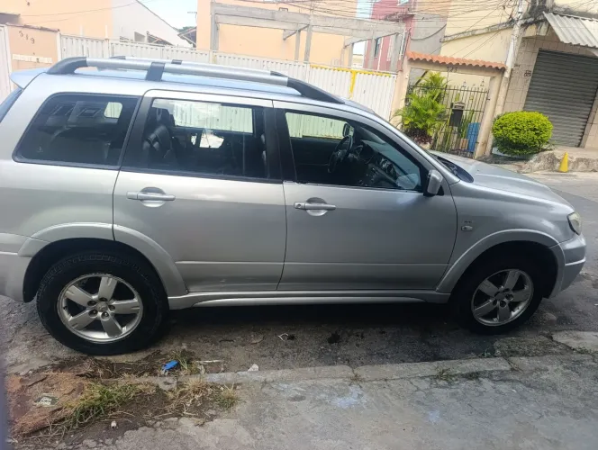 Mitsubishi Airtrek 2.4 16V 163cv/ 136cv 4X4 5P Aut. 2008