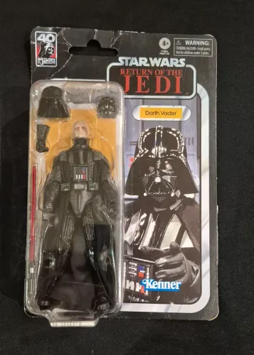 Action Figure Darth Vader Edição Comemorativa