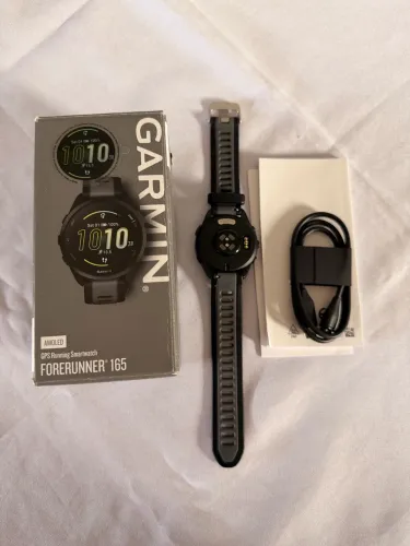 Smartwatch Relógio Garmin Forerunner 165 43mm Preto.