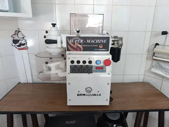 Máquina para Salgados + Masseira Promax 5kg - Nunca Usadas | Maceió