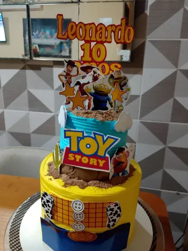 Bolo de andar de 2 kilos e meios