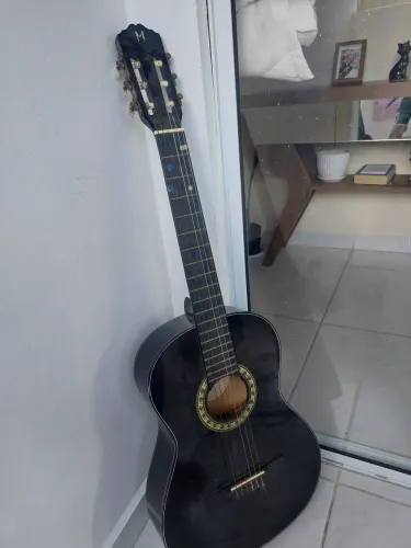 Vendo violao michael 
