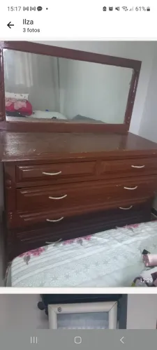 Cômoda com espelho 