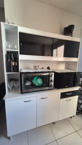 Armário de cozinha compacta 