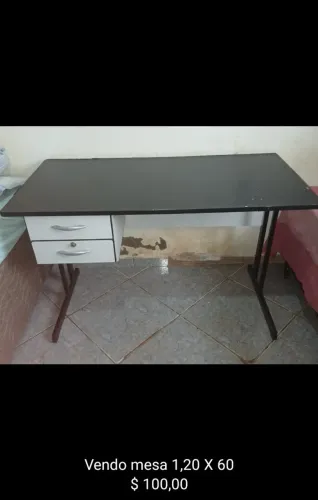 Mesa 1,20x60 usada
