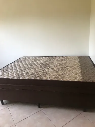 Oportunidade imperdível! Cama Box Top Seminova