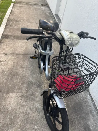 Bike elétrica lev