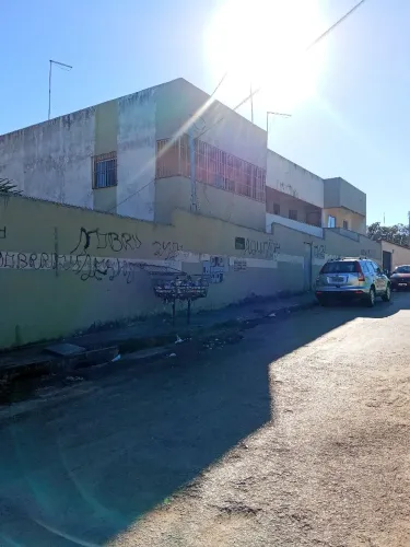 VENDO APARTAMENTO 2 QUARTOS BARRAGEM 5 EM AGUAS LINDAS