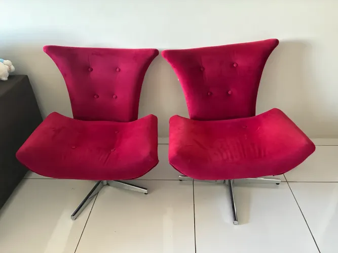 2 poltronas lindas por 150,00