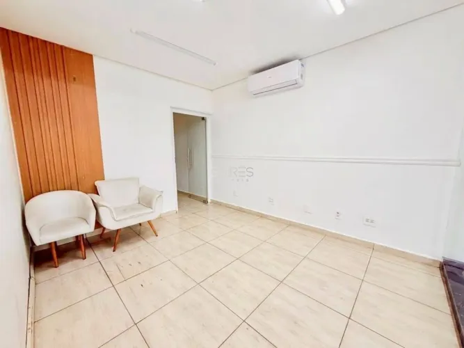 Sala Comercial no Centro Empresarial Jaguari em Bragança Paulista
