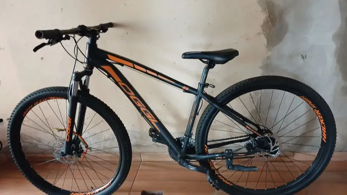 Vendo Bicicleta Aro 29 OGGI HACKER usada