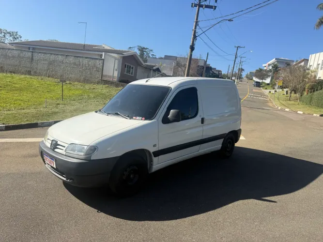 Peugeot Partner Furgão 1.6 16v/ 1.6 16V Flex 3P 2009