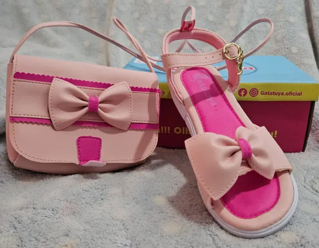 Kit Sandália Infantil Com Laço Gatatuya Com Bolsa Summer