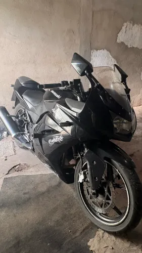 Ninja 250r 2011    Leia a descrição!!