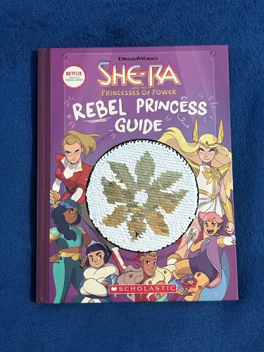 Livro Shera e as Princesas do Poder Princesses of Power Rebel Princess Guide
