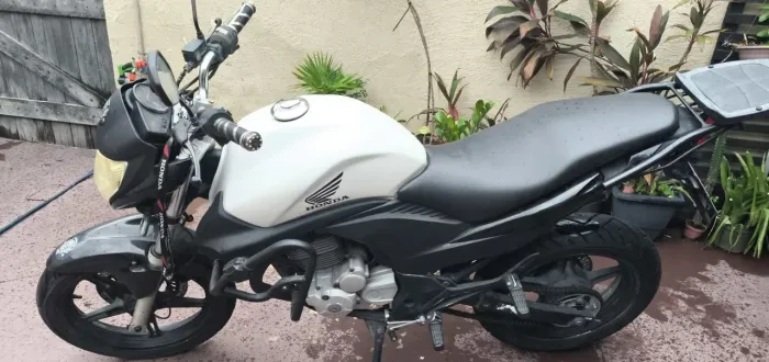 Moto CB 300 2011/2012