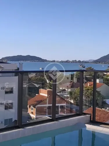 JS-Apartamento com 2 suítes na quadra do mar na Cachoeira do Bom Jesus