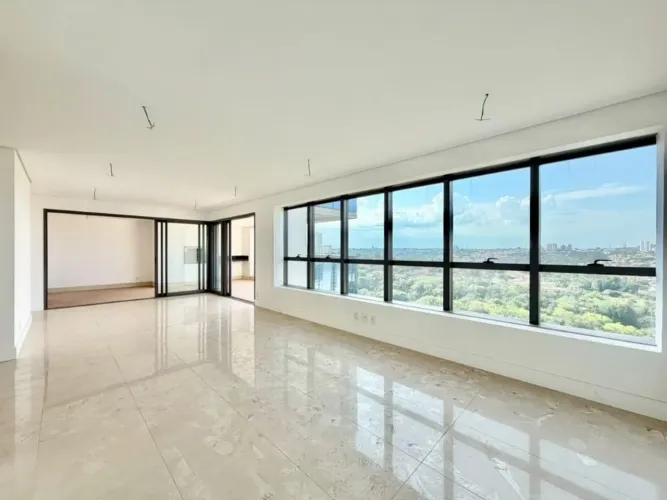 Apartamento no Edifício Grand Palais com 3 dormitórios à venda, 216 m² por R$ 2.250.000 -