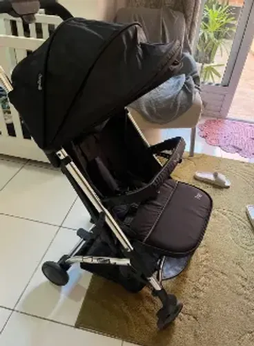 Carrinho de bebê burigotto novo
