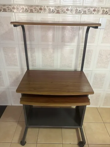 Mesa (Escrivaninha)