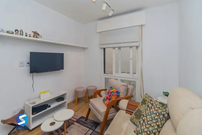 Apartamento 1 dormitorio à venda em Mont Serrat - Porto Alegre