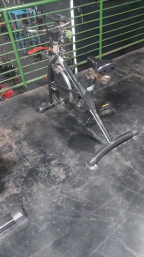 Bicicleta ergometrica 