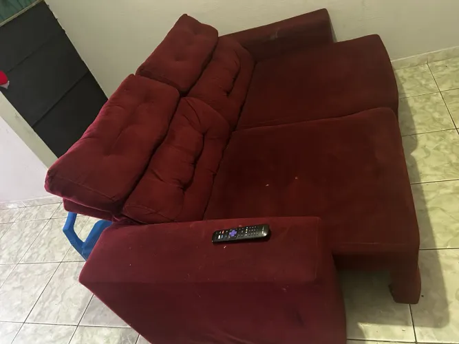 Sofá retrátil dois lugares 