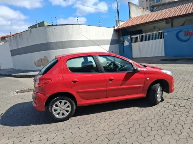 Peugeot 207 XR Sport 1.4 Flex 8V 5P 2011