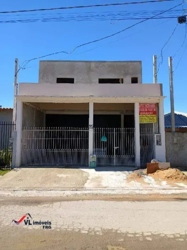 Salão comercial com 4 kitnets encima á venda no bairro Eucaliptos em Fazenda Rio Grande -