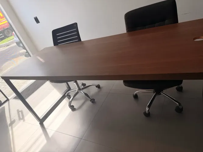 Mesa de escritório 