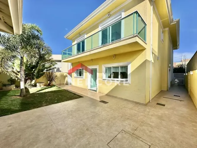 Casa de condomínio em Rua Pau Brasil - Chácara Remanso - Vargem Grande Paulista/SP