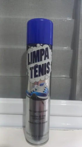 Limpa tênis 300 ml ideal para nylon e borracha novo.