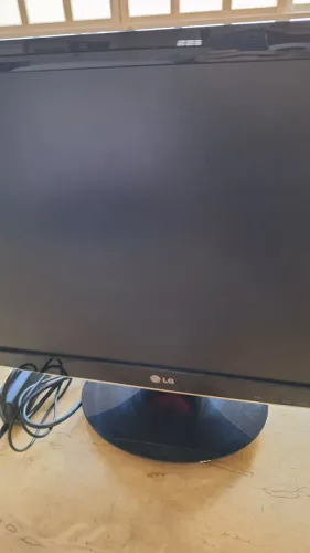 Monitor LG 24 polegadas