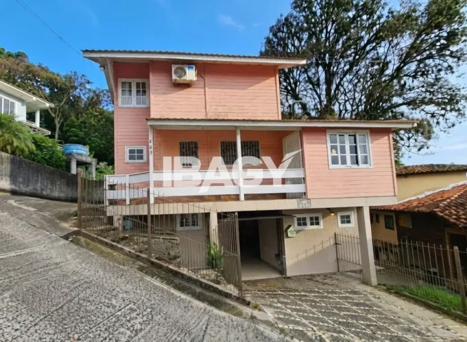 Excelente Casa 2 dormitório(s) em Ribeirão da Ilha - Florianópolis