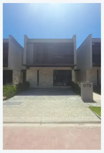 CASA NO CONDOMÍNIO ALLIANCE HOUSE 177 M², 3 suítes, 2 garagens em Intermares, Cabedelo-PB.