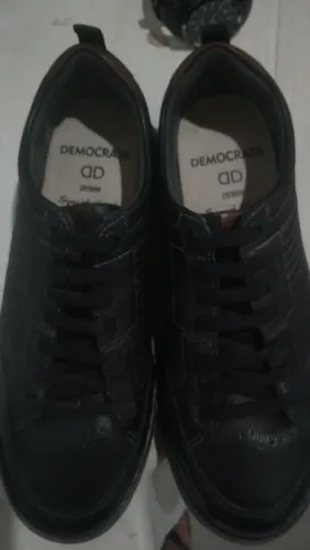 sapato democrata