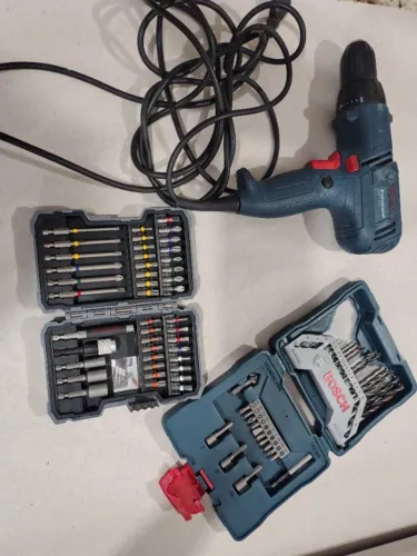 Parafusadeira/furadeira elétrica Bosch G