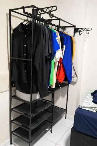 Guarda-roupa arara/closet organizador com prateleiras ? oportunidade