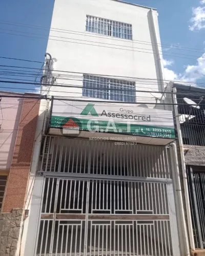 Prédio para locação no Centro de Sorocaba-SP: 8 salas, 6 banheiros, 333m² de área disponív