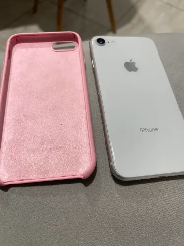 iPhone 8