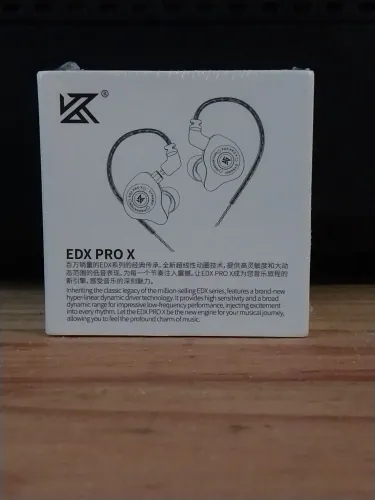 KZ EDX Pro X (LACRADO) com microfone - Black