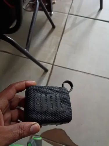 Caixinha de som JBL