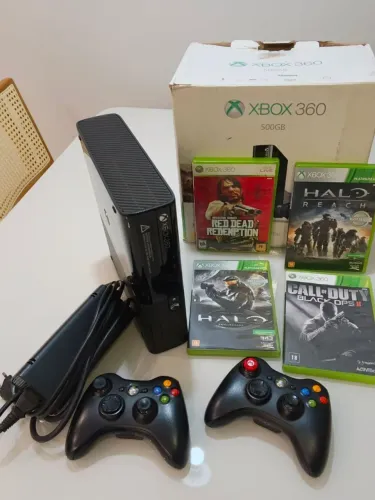 Xbox 360 Slim, acompanha 4 jogos originais