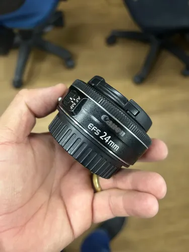 Lente Canon Ef-s 24mm F/2.8 Stm Wide Angle