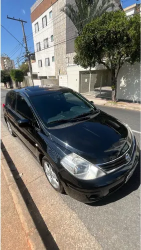 Nissan Tiida SL 1.8/1.8 Flex 16V Aut. 2010